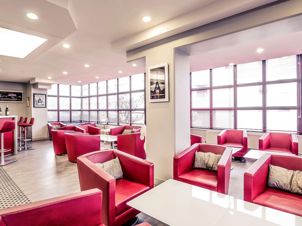 MERCURE CERGY PONTOISE CENTRE 46/70