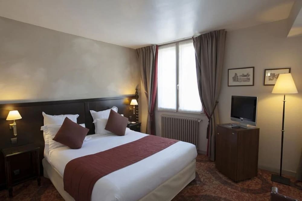 SUPERIOR, DOUBLE BED
