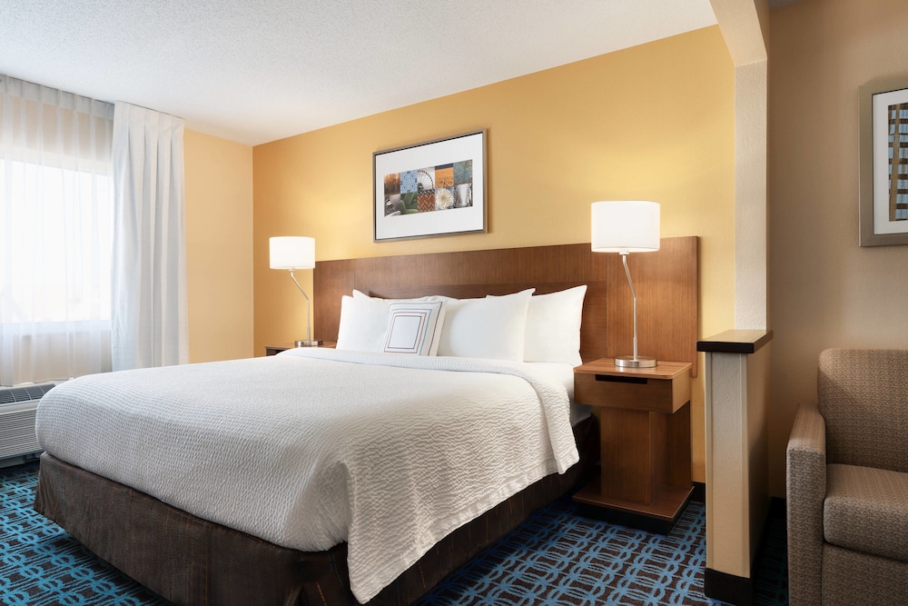 Fairfield Inn By Marriott Deptford 10/26
