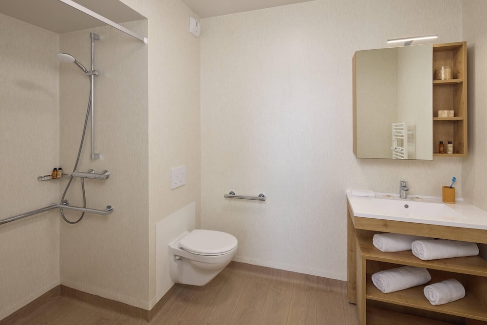 Quality Aparthotel Cholet 30/32