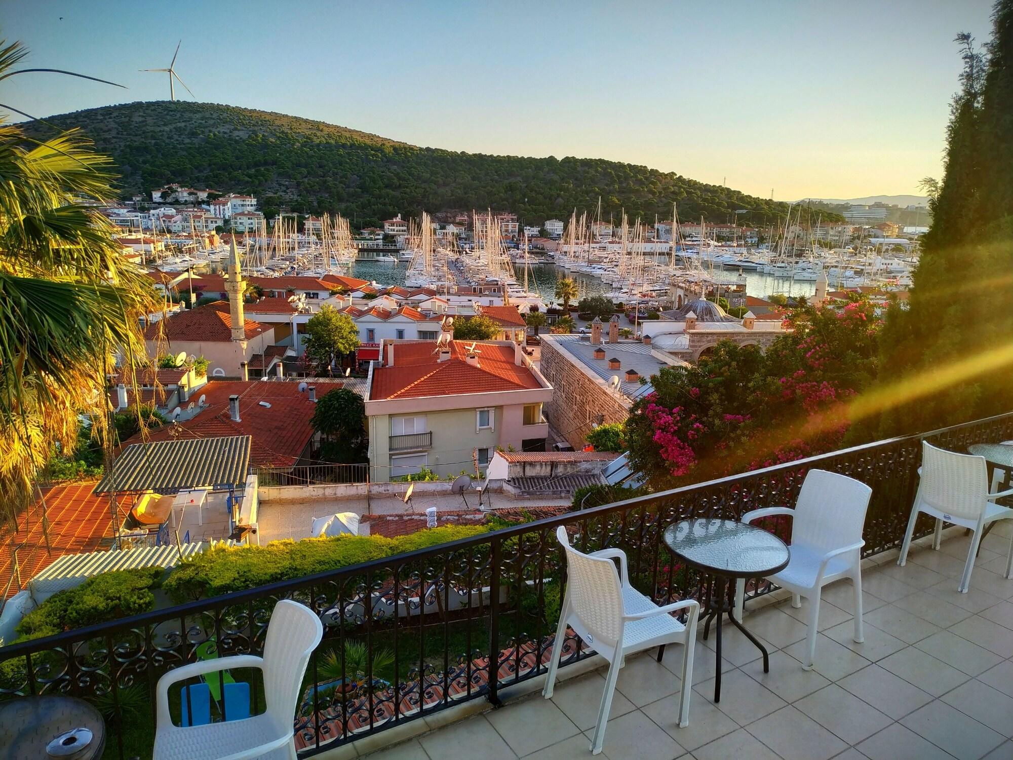 Yalcin Hotel 4/63