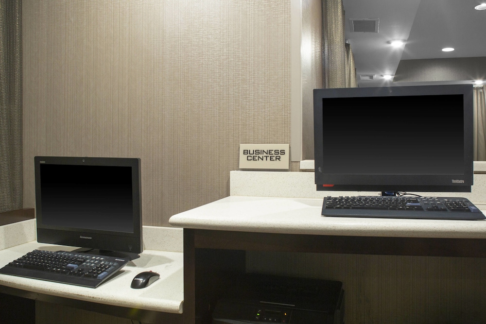 Springhill Suites Memphis East/Galleria 37/41