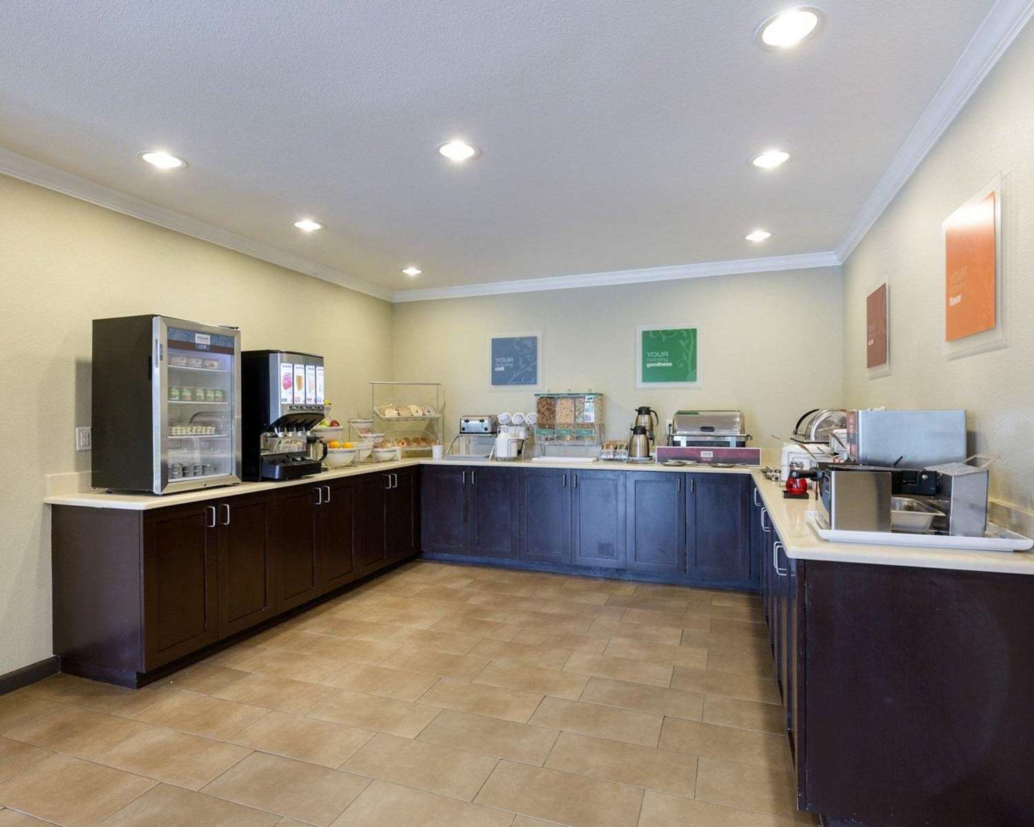 Comfort Suites near Westchase on Beltway 8 8/46