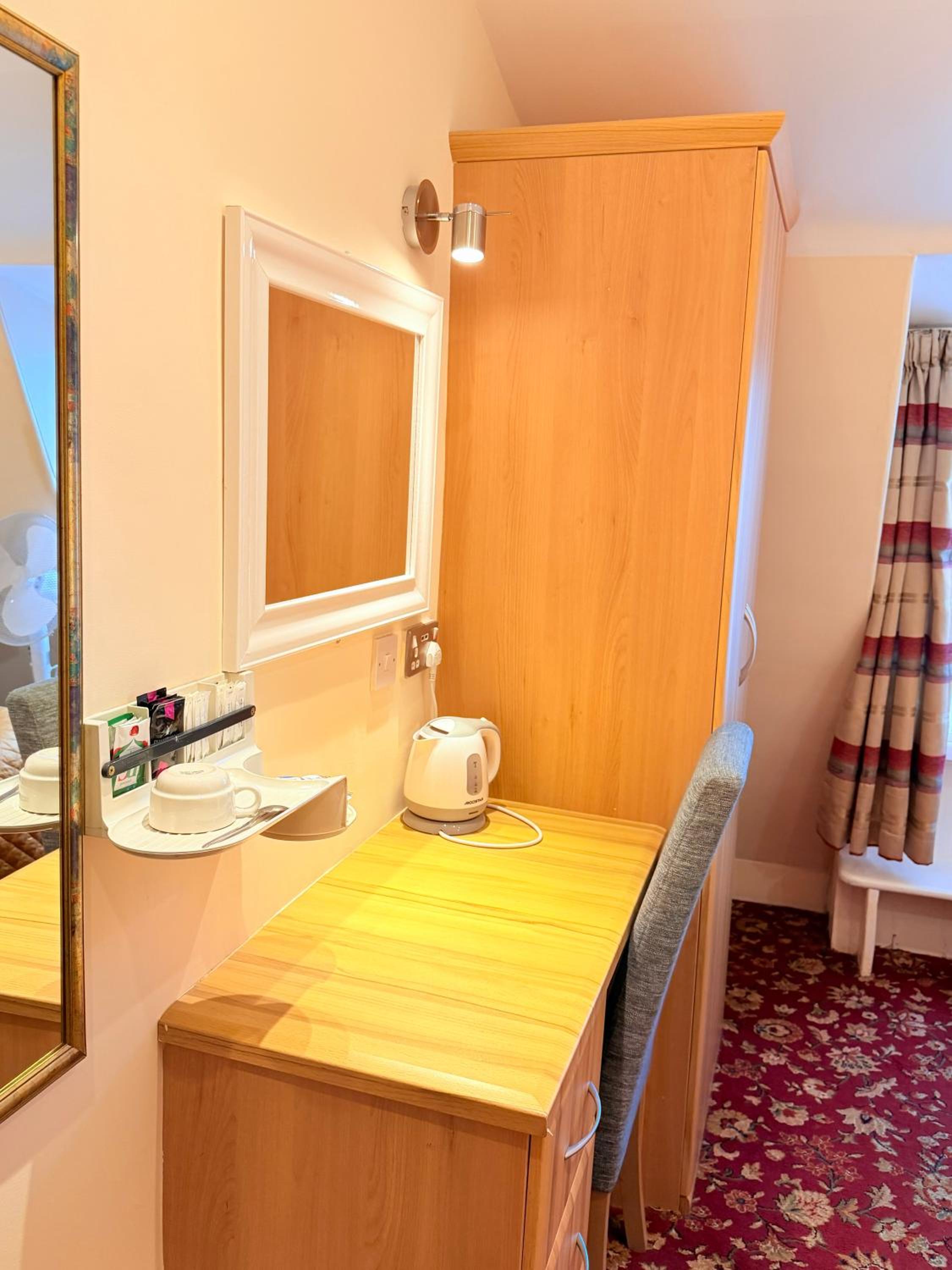 Albro House Hotel 32/32