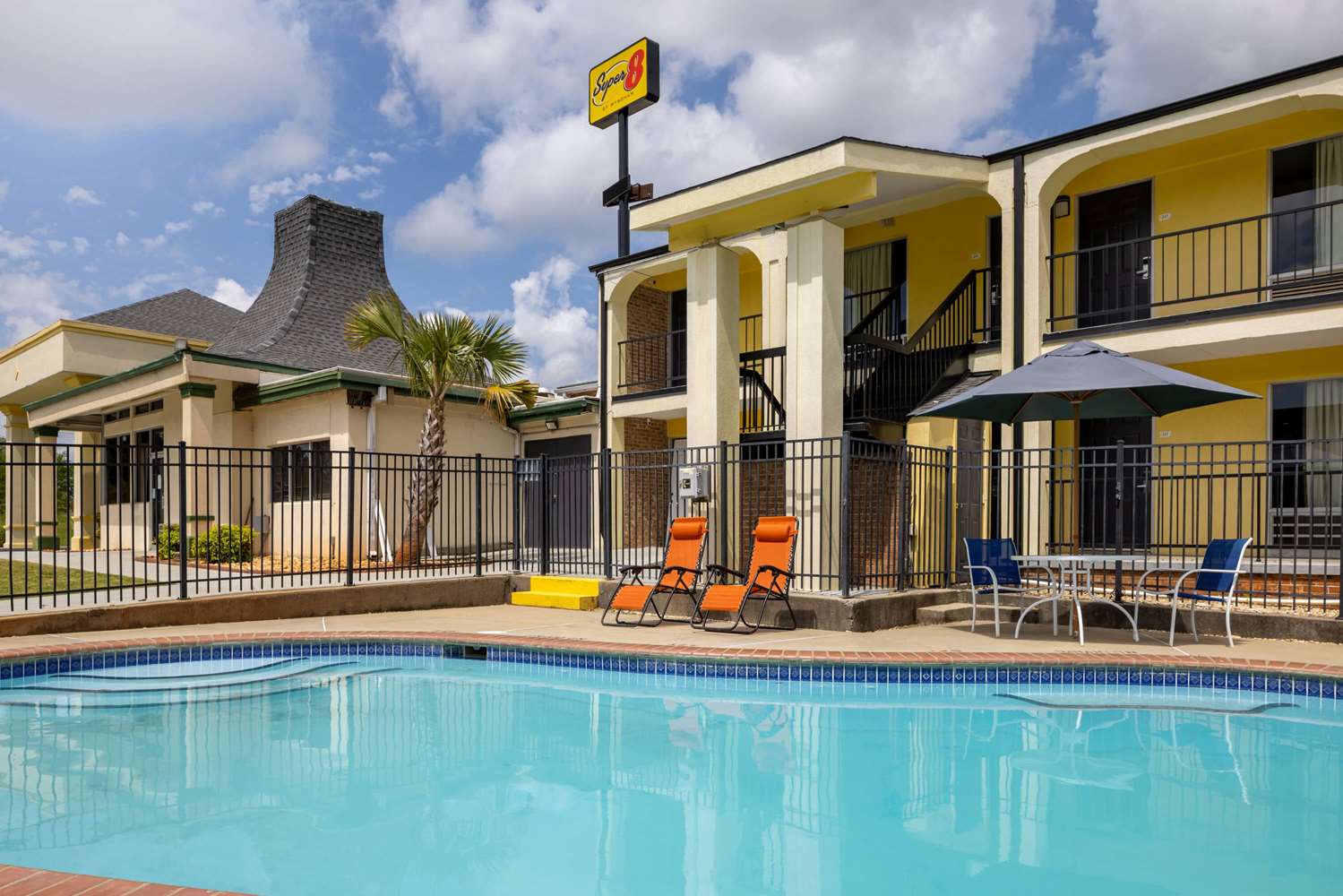 Super 8 by Wyndham McDonough GA 5/19