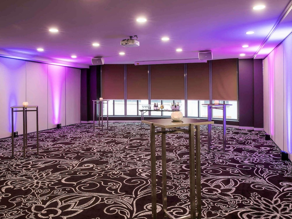 Novotel Melbourne on Collins 42/74