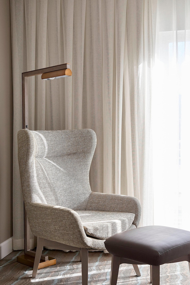 Hotel Paseo Autograph Collection 16/50