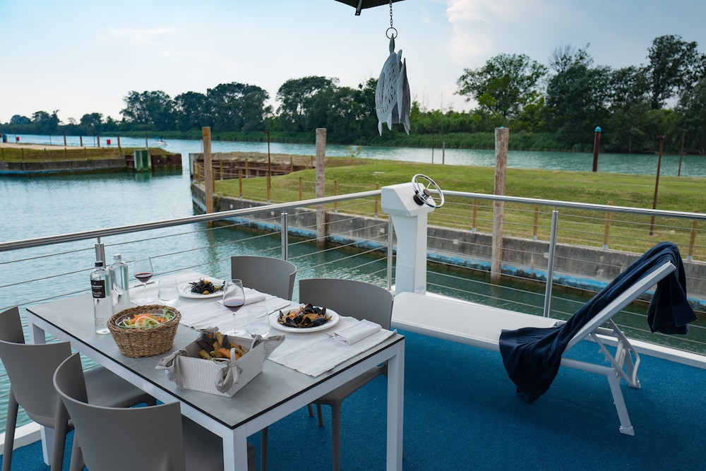 Marina Azzurra Resort 40/50