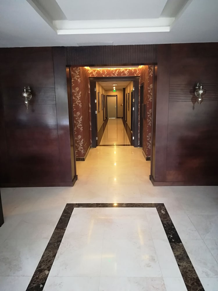 Shams al weibdeh hotel apartment 8/46