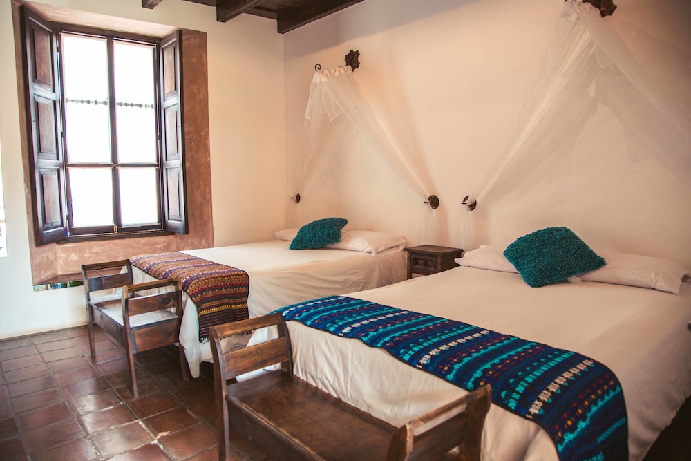 Hotel Monasterio 31/65