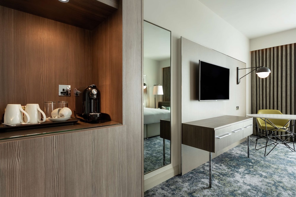 Hilton Aberdeen TECA 63/64