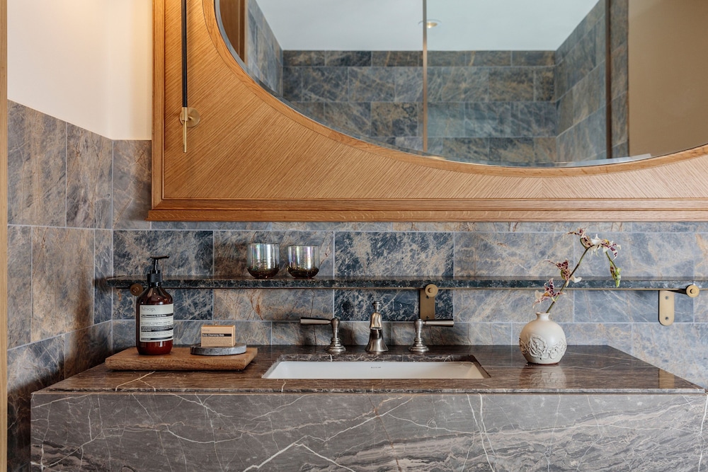 Austin Proper Hotel A Member of Design Hotels 24/56