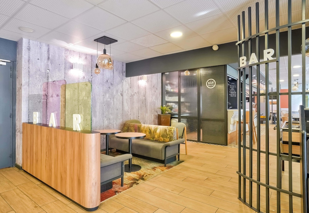 B&B HOTEL Paris Malakoff Parc des Expositions 39/57