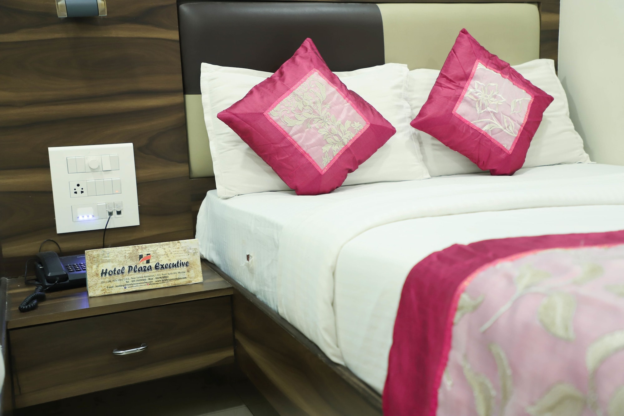 2 Bedrooms, Deluxe