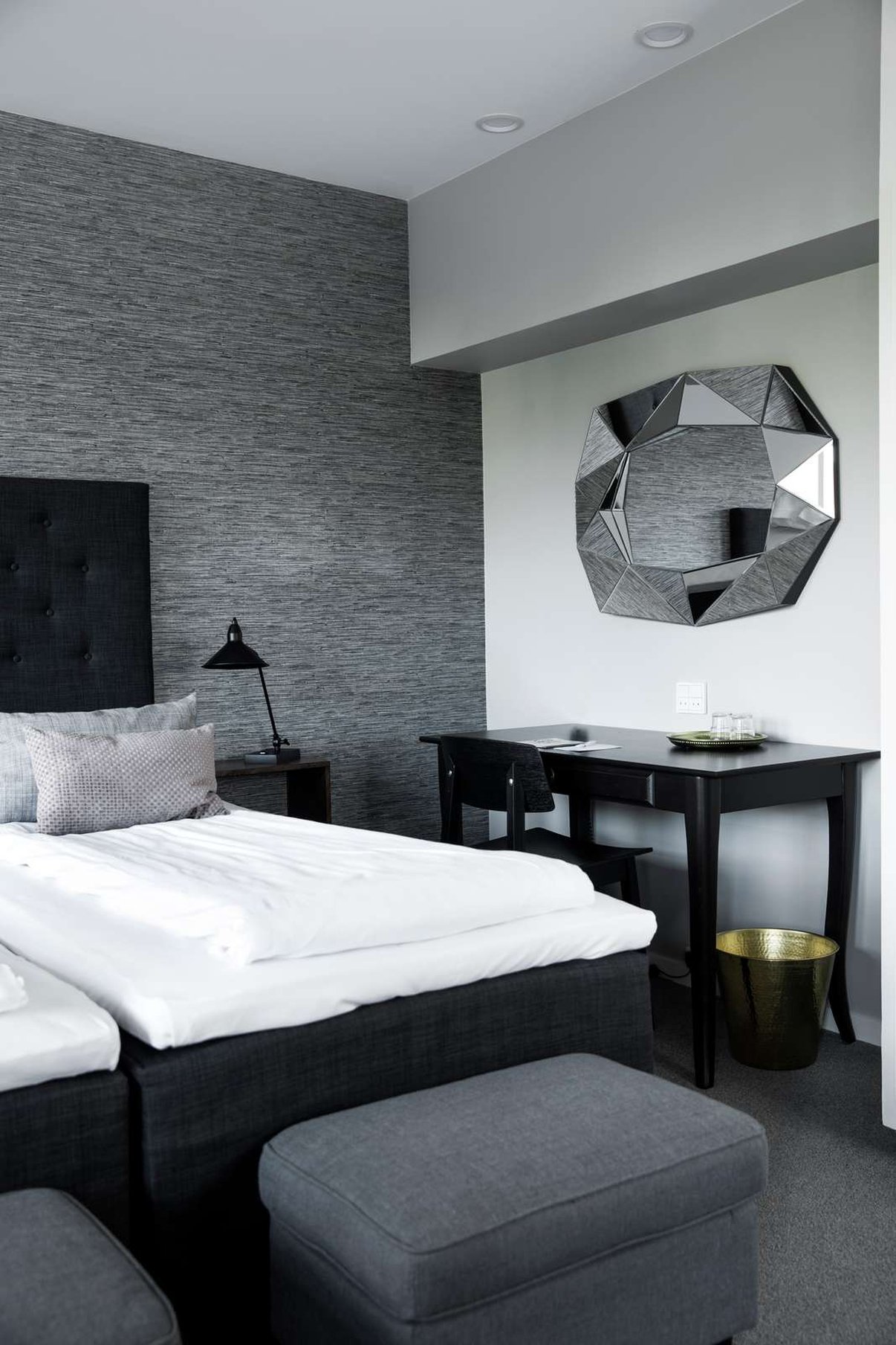 Skjalm Hvide Hotel 10/16