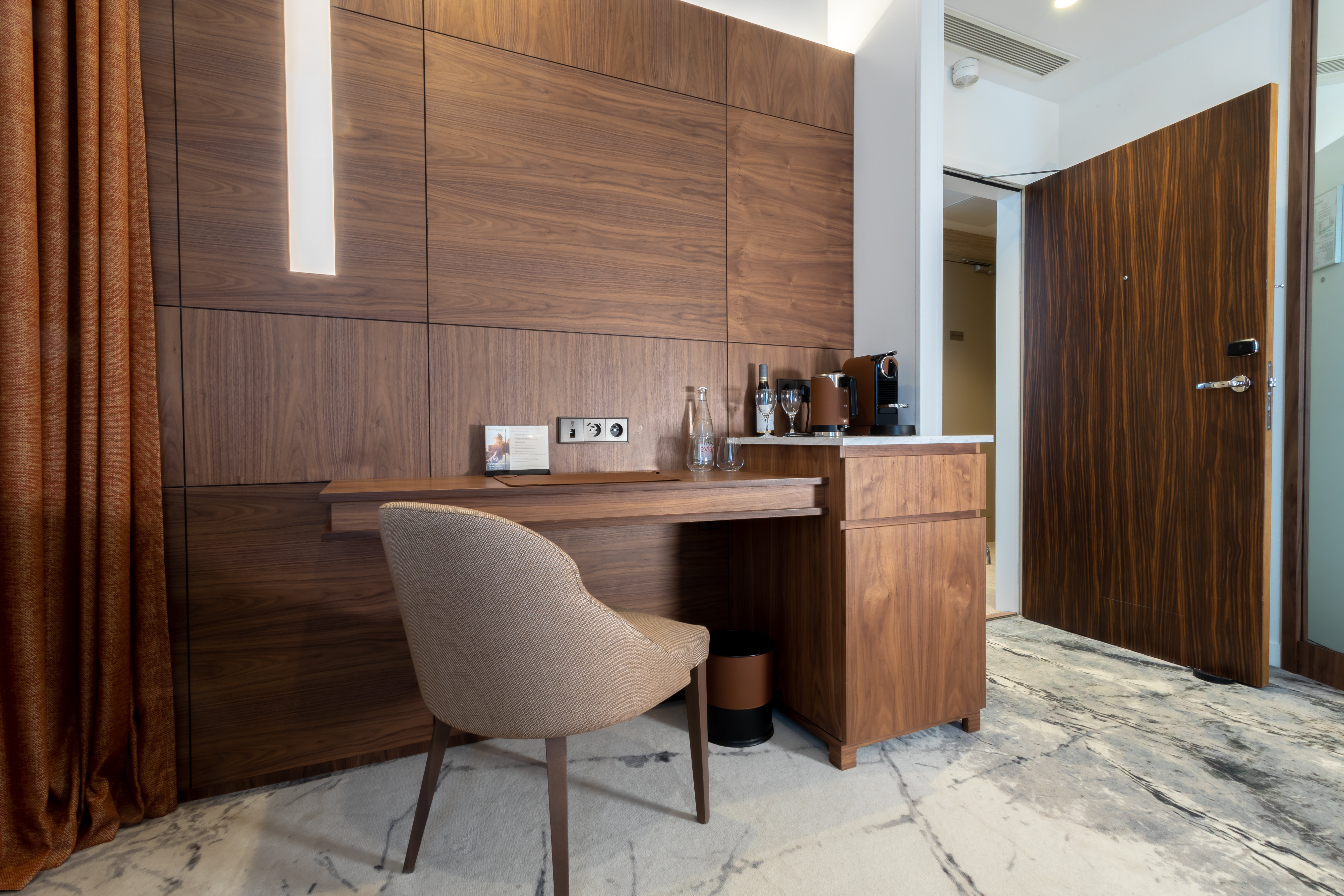 InterContinental Paris - Champs-Elysees Etoile 8/63