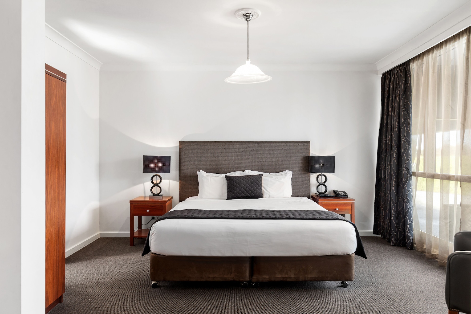 Spa, Executive, Suite, King Bed