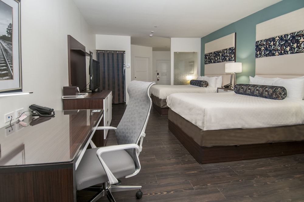Hotel Indigo Waco Baylor 18/76