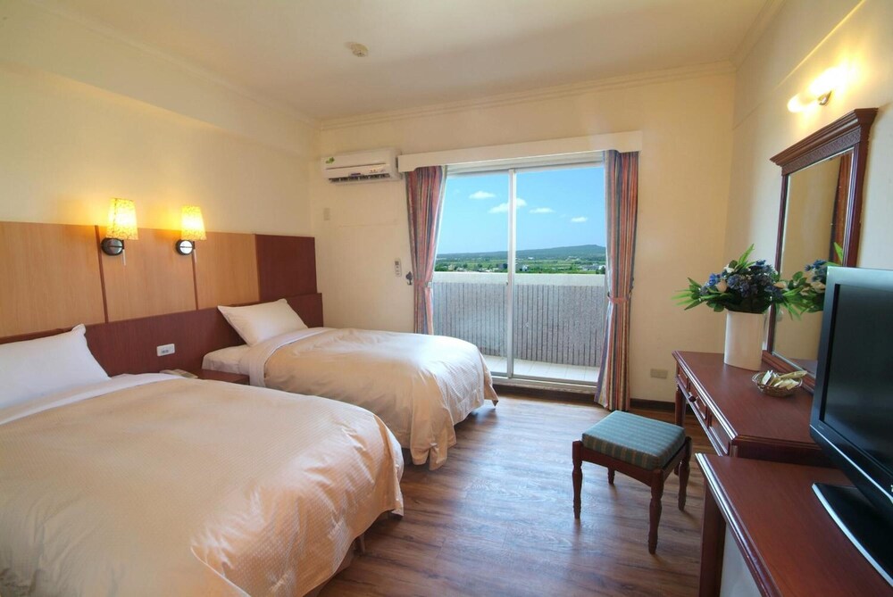 Kenting Holiday Hotel 5/25