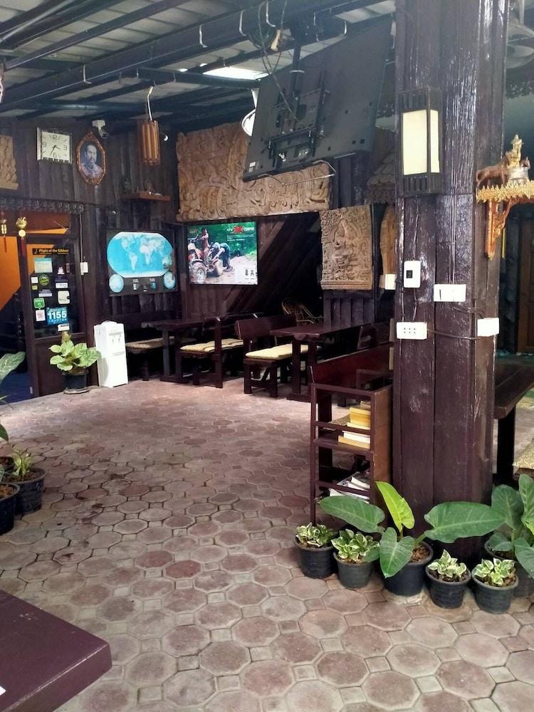 North Star Guest House 41/64
