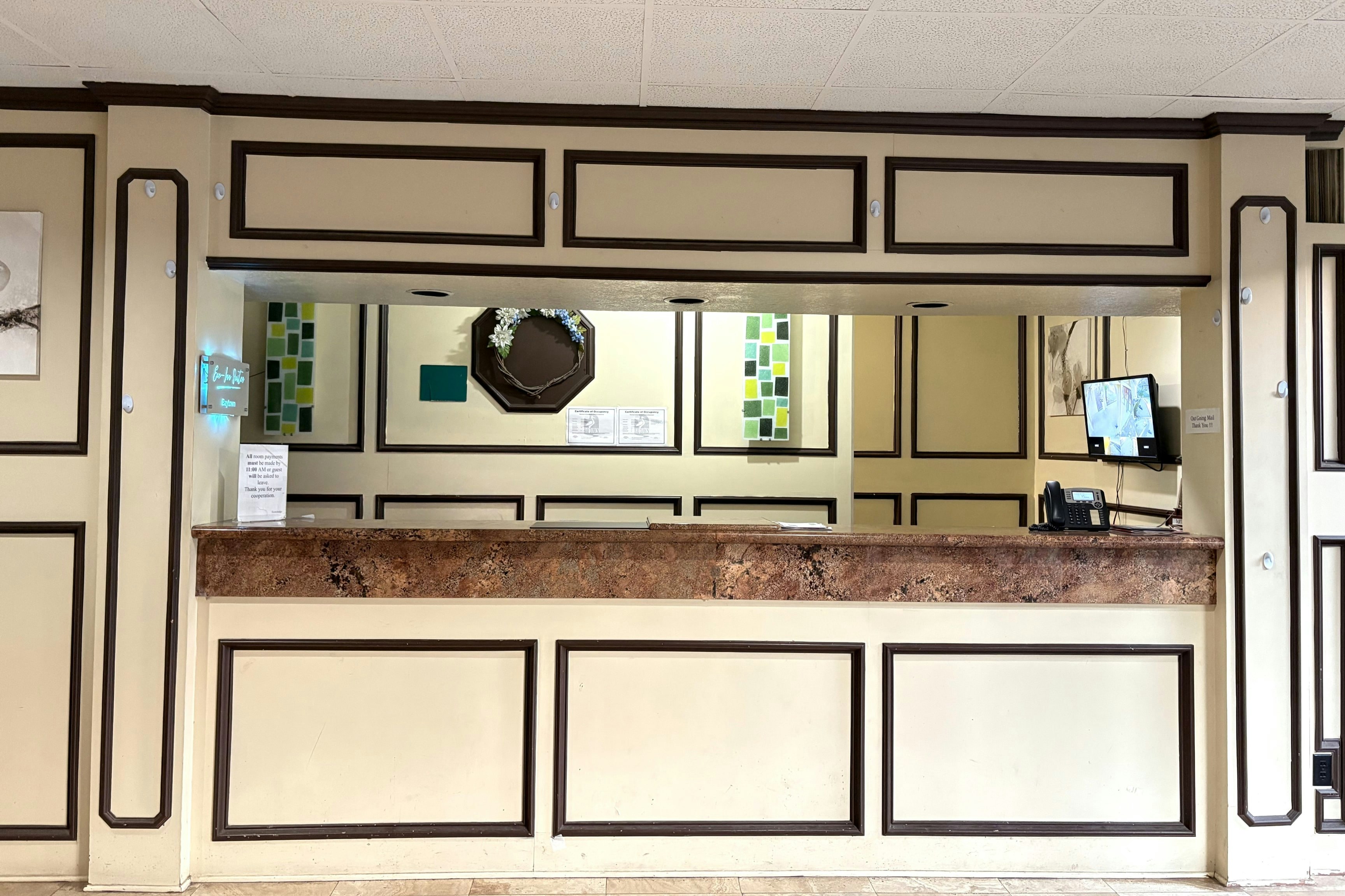 Lobby at Eco Inn Suites by Hotel O Baytown, BAYTOWN - TX