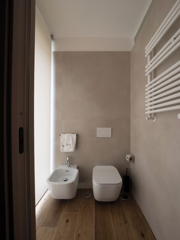 Nap Luxury Guest House 45/50