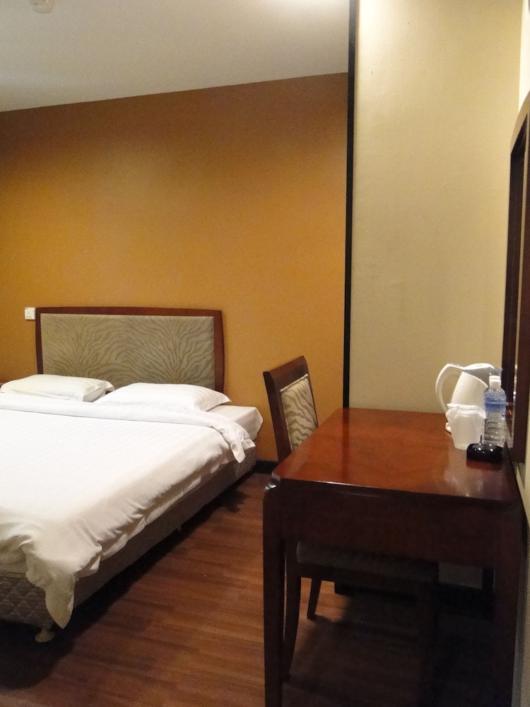Hotel Sadong 88 6/15