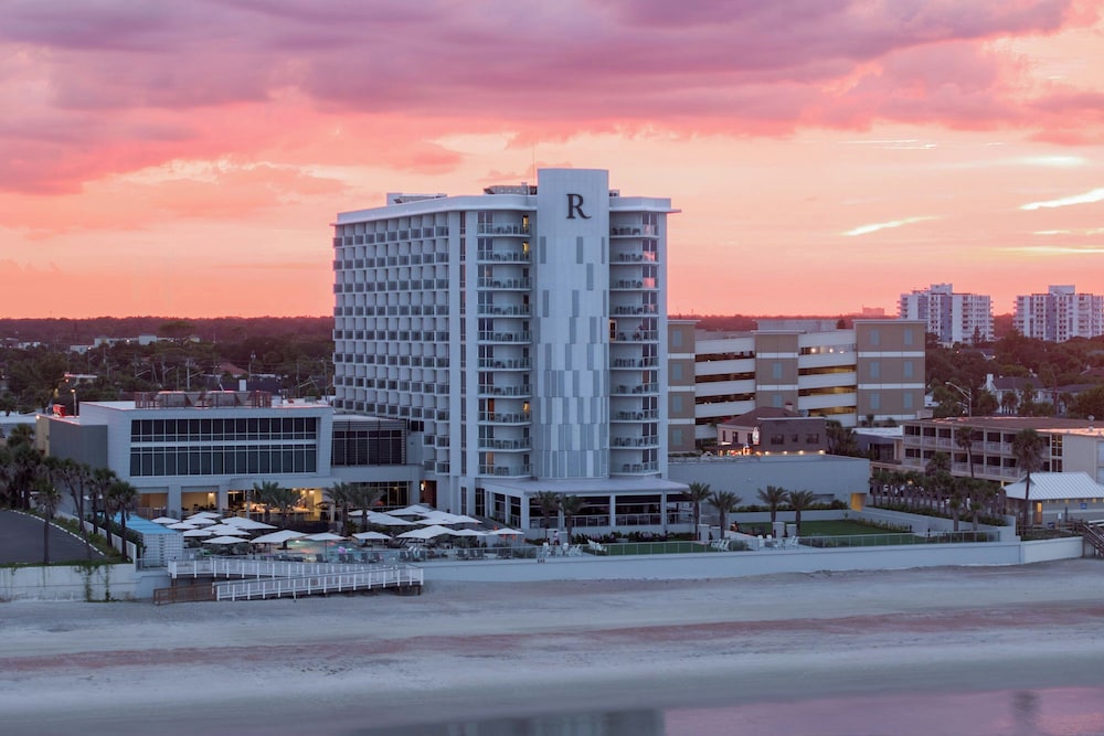 Renaissance Daytona Beach Oceanfront Hotel 11/60