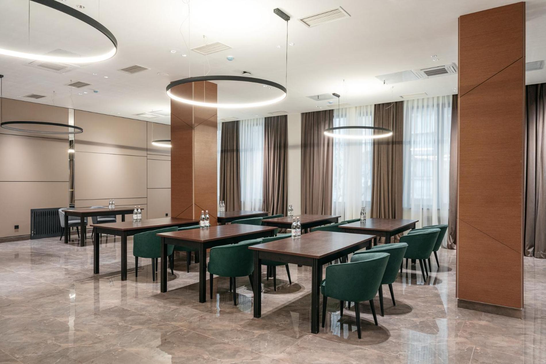 Raavah Aparthotel Almaty 50/59