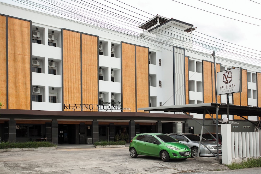 Klaang Muang Hotel Rayong 52/54