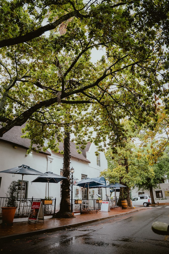 The Stellenbosch Hotel 4/73