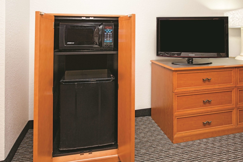 La Quinta Inn by Wyndham Denver Westminster 38/40
