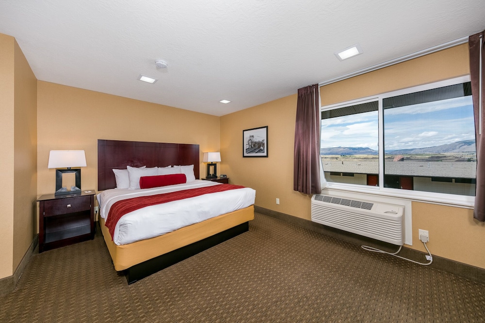 Celilo Inn 12/56