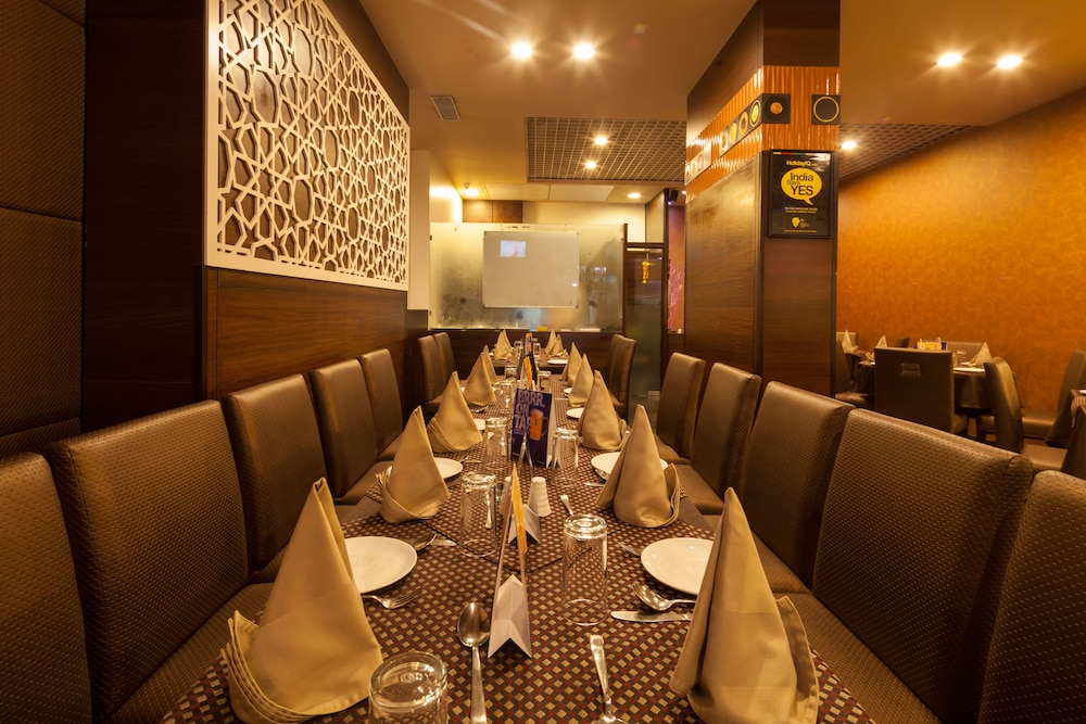 Ginger Mumbai Andheri (MIDC) 46/60
