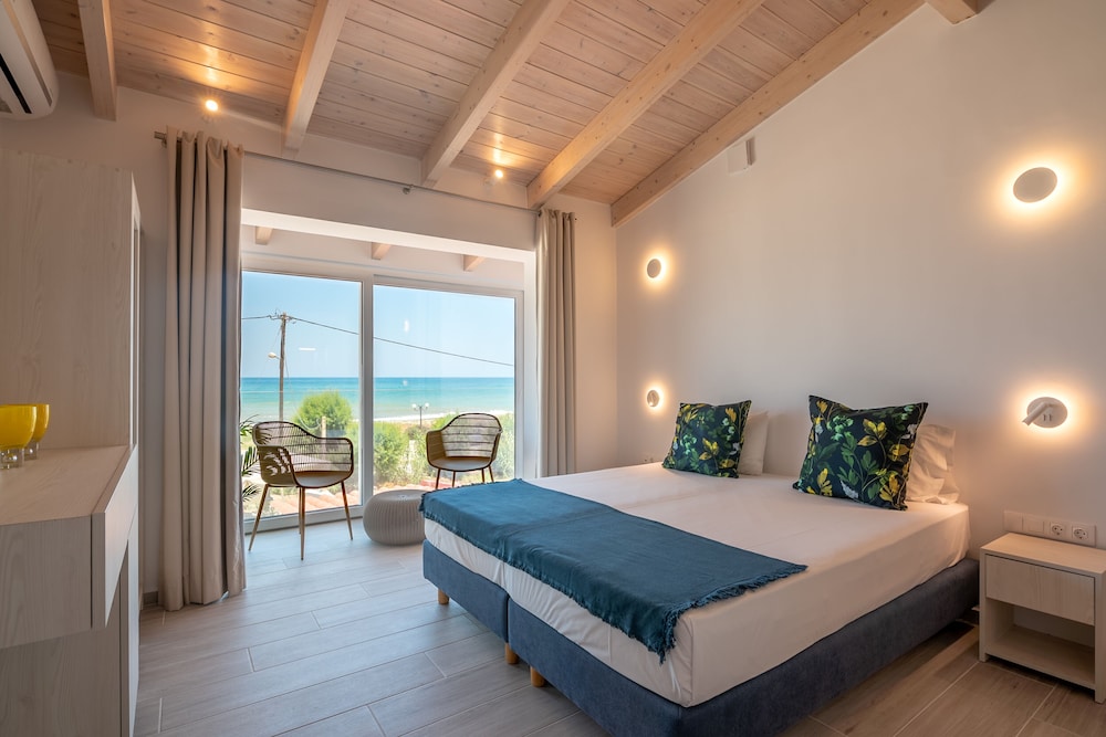 Gt Beach Hotel 10/49