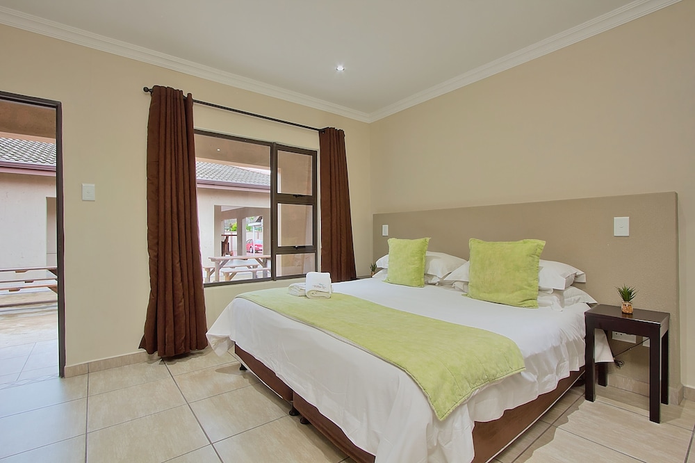 Gecko Inn Guest House 5/50