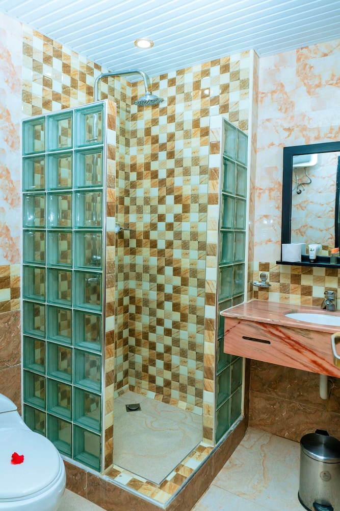 Golden Tulip Stonetown Boutique 34/83