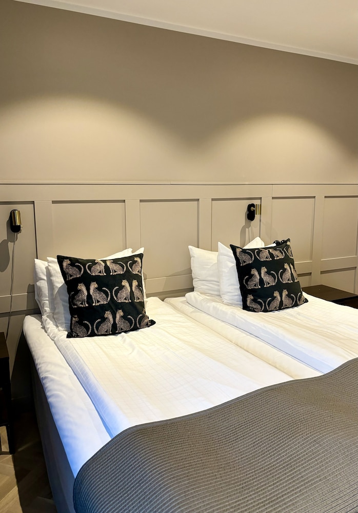 Family, 3 Beds