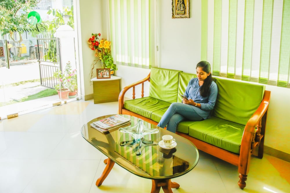 Fabhotel Eleanora Inn New Town 32/43