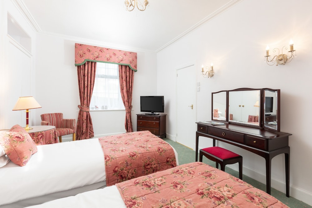 Basic, Double Bed
