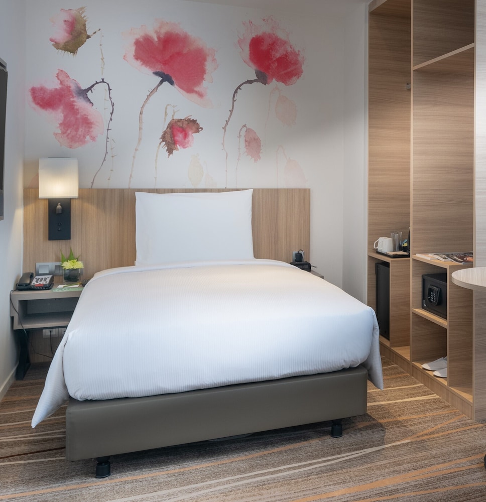 Tower, Single Bed