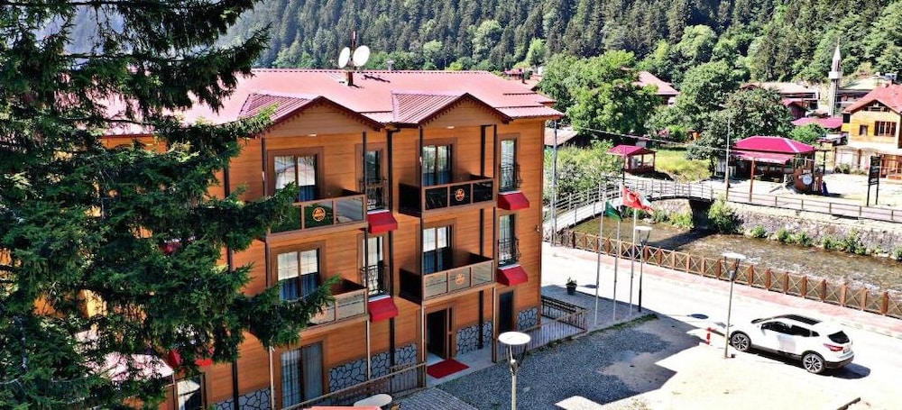 Mego Suite Otel 5/50