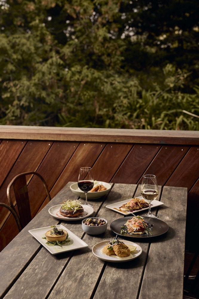 Yarra Valley Grand Hotel 36/50