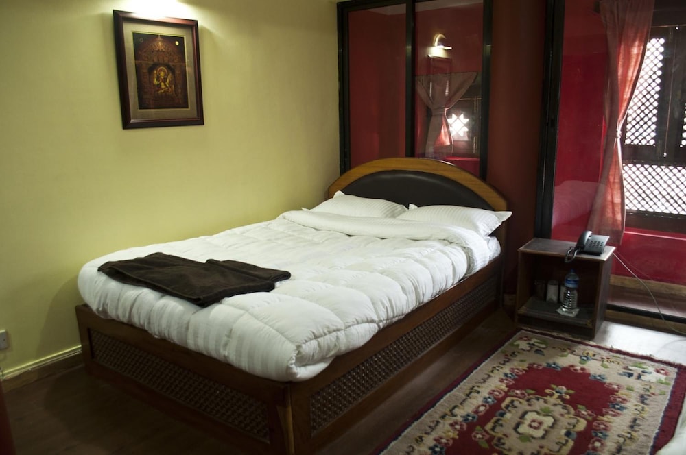 Siddhi Home & Restaurant 21/45