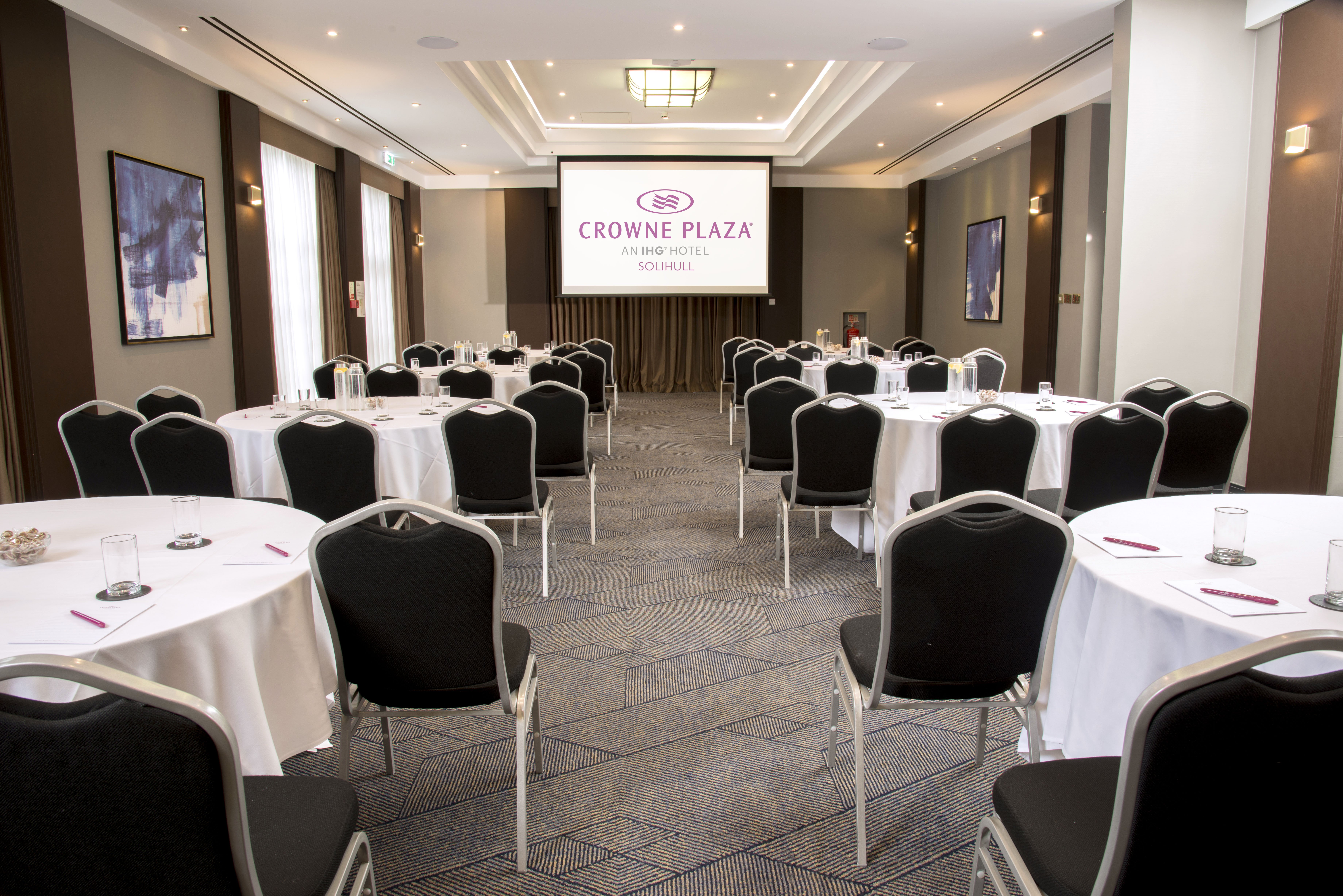 Crowne Plaza Solihull 50/65