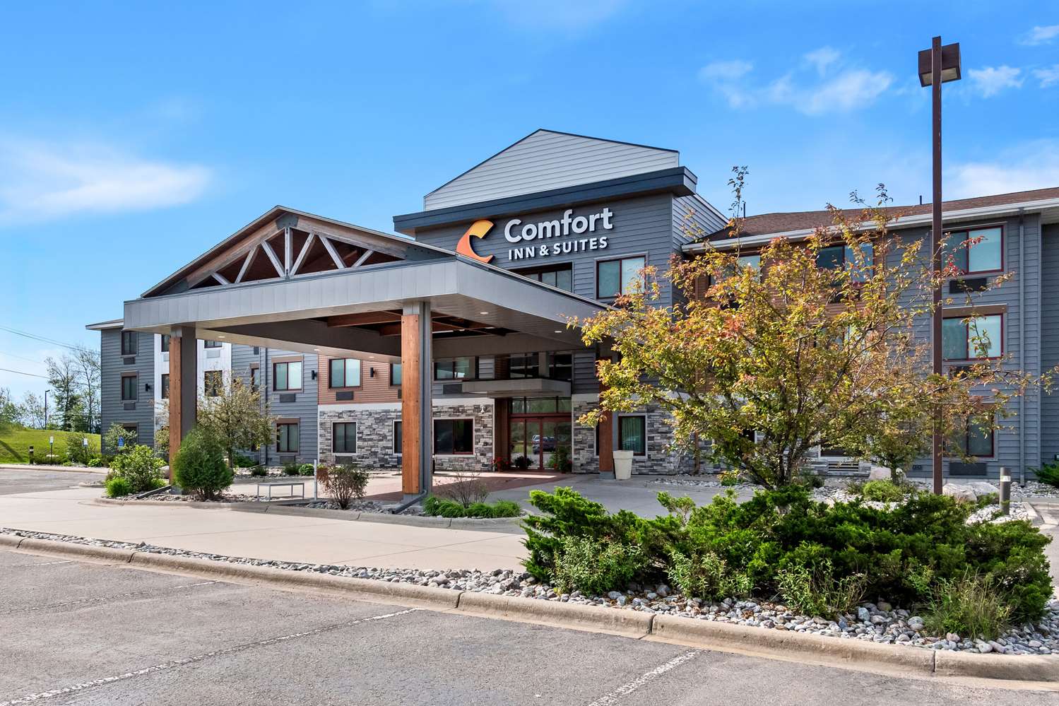 Comfort Inn and Suites Mountain Iron And Virginia 3/30