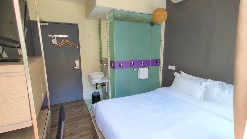 Hotel 1929 29/76