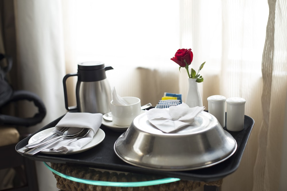 Elite Suites Mint Gomti Nagar 44/50