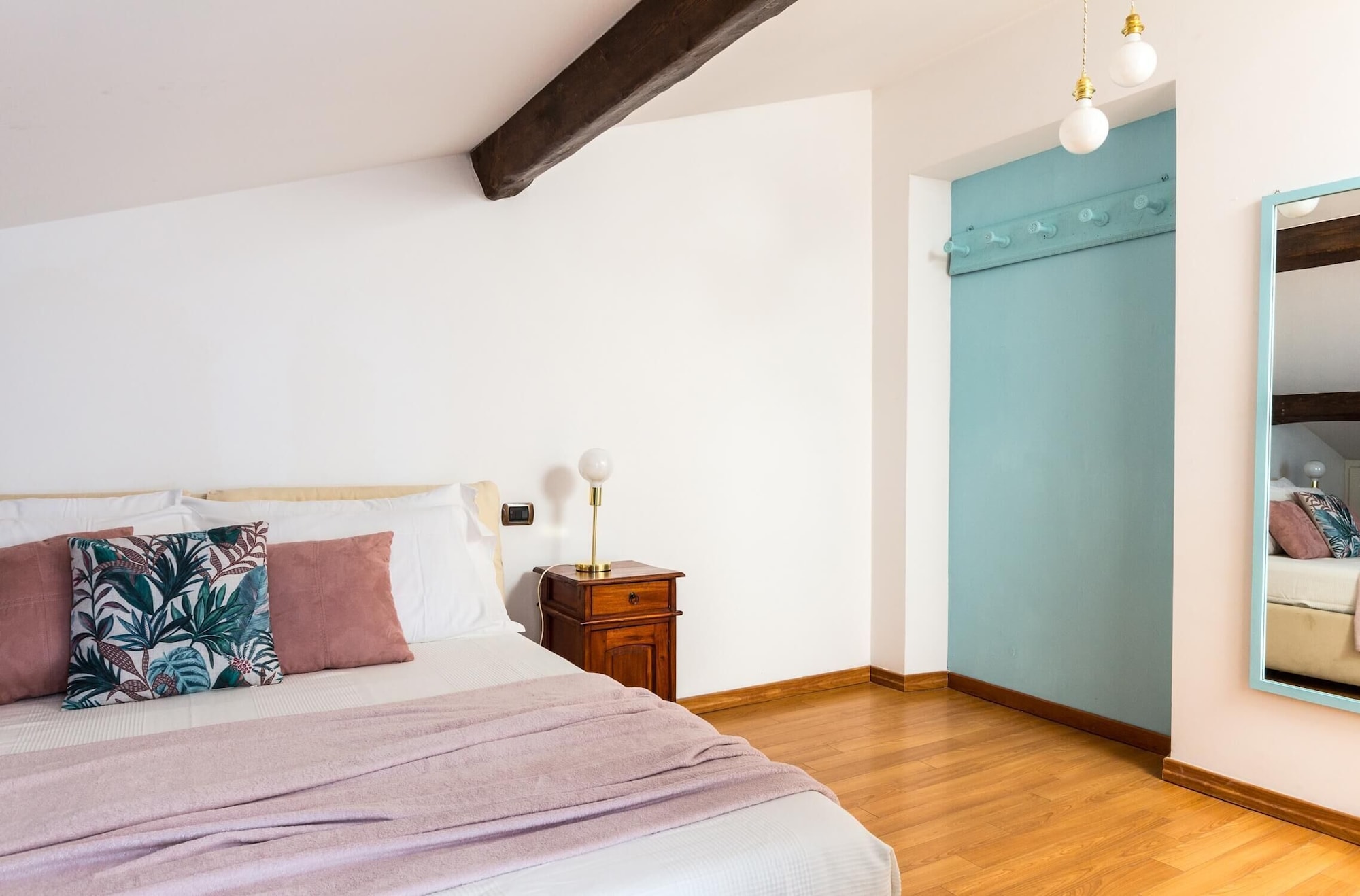 Junior Suite, City View