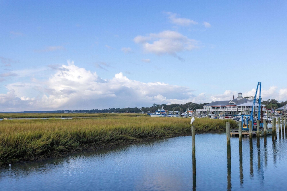 Sandpebble Beach Club Surfside Beach 48/55